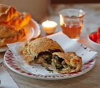 Cheesy mushroom and spinach calzone | Tesco Real Food