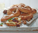 Fig, walnut and Gruyère bagel | Tesco Real Food