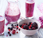 Dairy-free banana and berry smoothie | Tesco Real Food