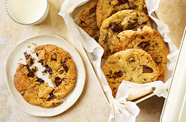 Crispy-but-chewy choc-chip cookies