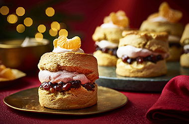 Cinnamon and mincemeat shortcakes