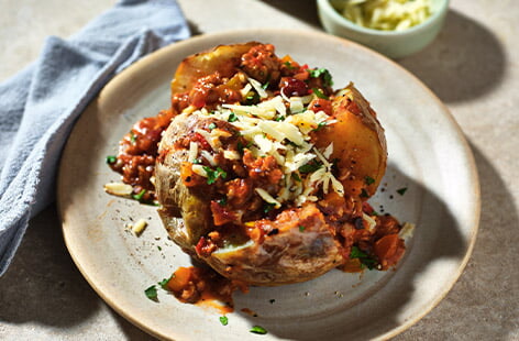 A simple and stress-free way to cook your chicken, enjoy these delightful baked chicken recipes whether it's for your dinner party or a midweek meal.