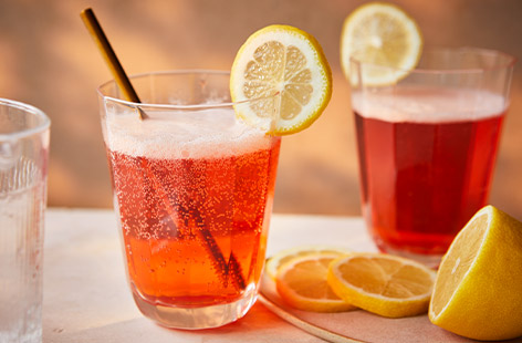 A refreshing alternative to the classic spritz, the Spaghett combines Aperol, lemon juice and light beer. We’ve opted for an alcohol-free lager to keep the flavour fresh and clean. See our tip below for swapping in an alcoholic beer.