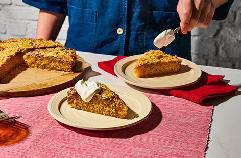 Seema’s toscakaka cake