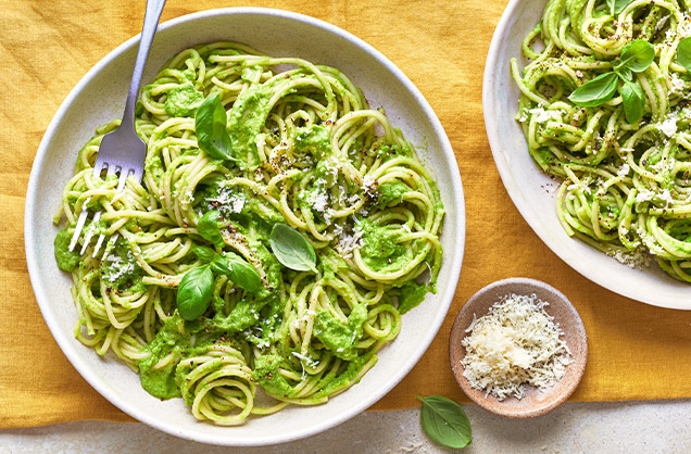 Thursday: Green pesto spaghetti
