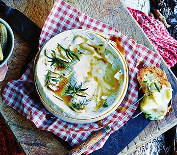 Camembert fondue | Tesco Real Food