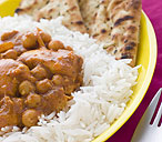 Chicken curry with chickpeas | Tesco Real Food