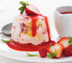 Raspberry and strawberry Eton mess parfait | Tesco Real Food