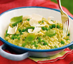 Pea and pesto risotto | Tesco Real Food