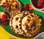Mini chicken puri naan | Tesco Real Food