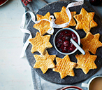 Spiced scone stars with berry compote | Tesco Real Food