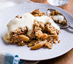 Slow Cooker Apple Crumble Recipe | Tesco Real Food