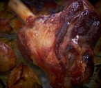 Baked lamb shank with romesco sauce | Tesco Real Food