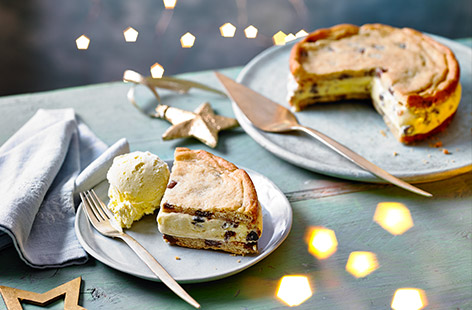 Treat yourself this giant cookie ice cream sandwich recipe