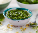 Rocket and spinach pesto | Tesco Real Food